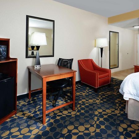 Hampton Inn&Suites Huntersville Extérieur photo